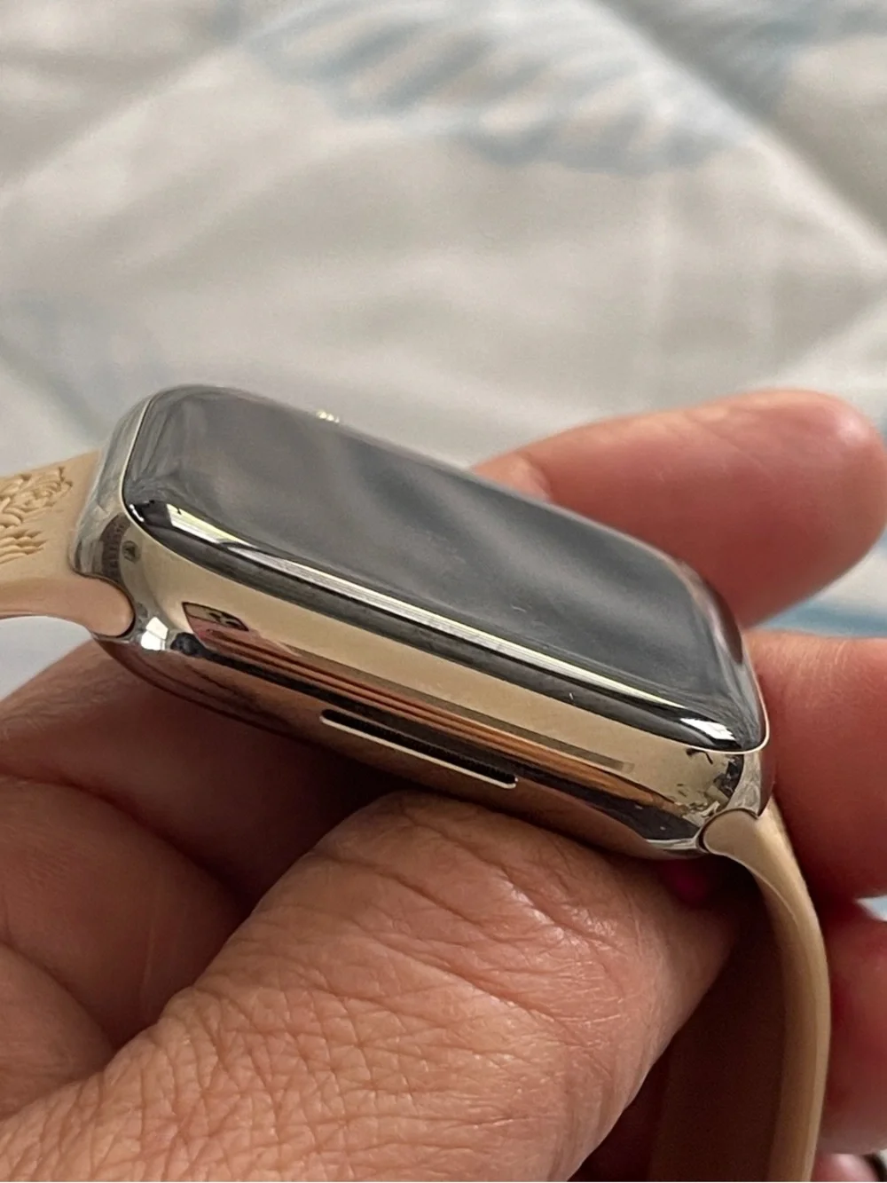 Apple Watch Series 7 GPS 45mm watch apple